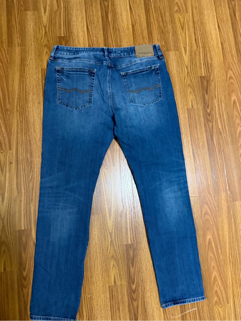 American Eagle AirFlex+ 4 Slim Fit Medium Wash Straight Leg Jeans 36x32 - Picture 3 of 7